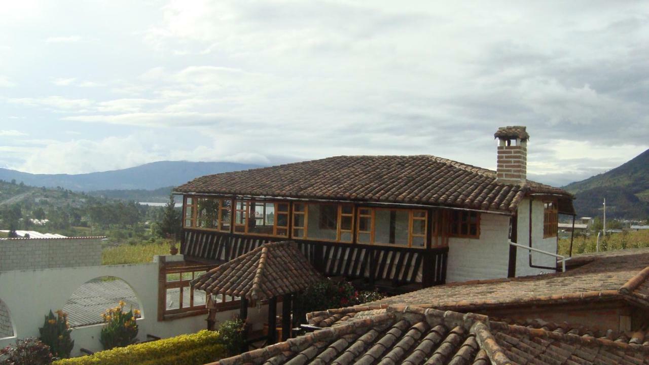 El Descanso “the Rest” Séjour à la campagne Otavalo